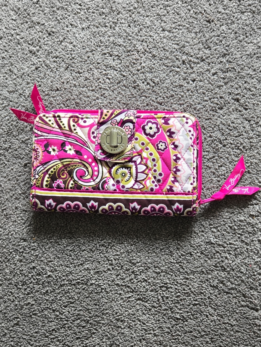 Vera Bradley Hot Pink Paisley Quilted Zip Wallet